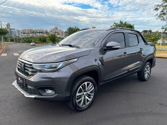 FIAT STRADA 1.3 FIREFLY FLEX VOLCANO CD CVT FIAT STRADA 1.3 FIREFLY FLEX VOLCANO CD CVT